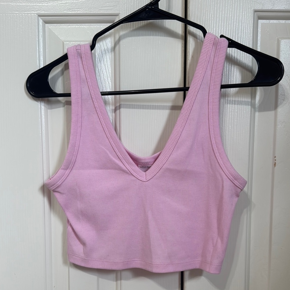 Wild Fable Light Pink Ribbed V-Neck Top